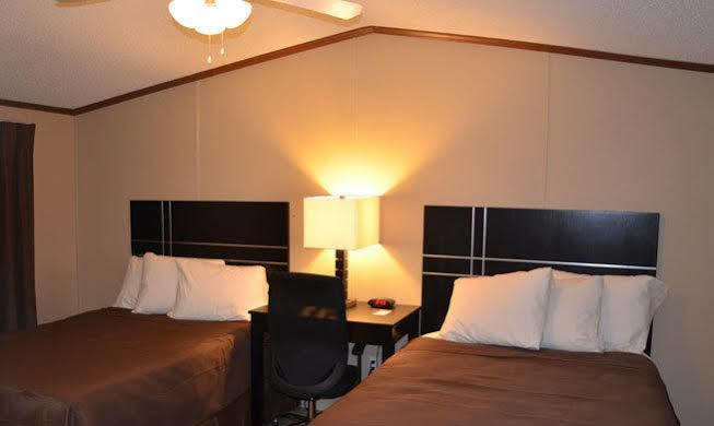Dilley Lodge 外观 照片